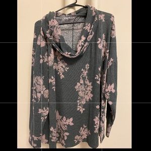 4X Maurice’s sweater. Slight off shoulder